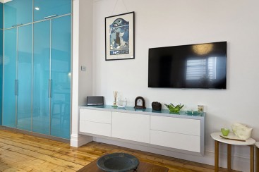 martin_st_bar_001.jpg