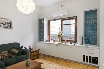 martin_st_bar_002.jpg